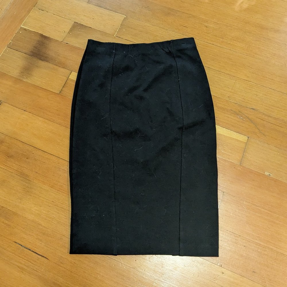 Stretchy Pencil Skirt